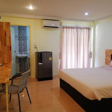 Rinradee Place Buriram Eksteriør bilde